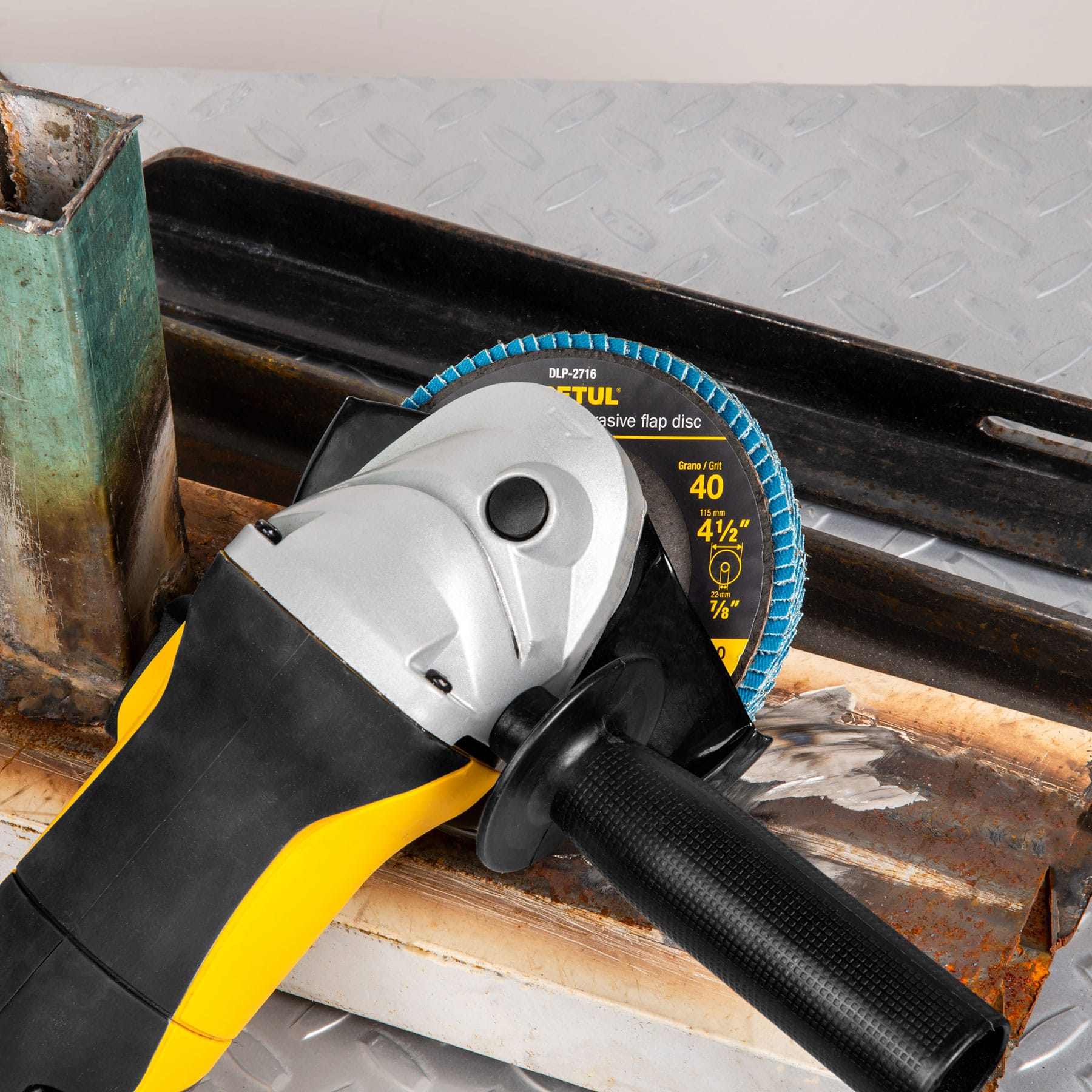 Pretul DLP-2716, Disco laminado, diámetro 4 1/2″, 7/8″, grano 40